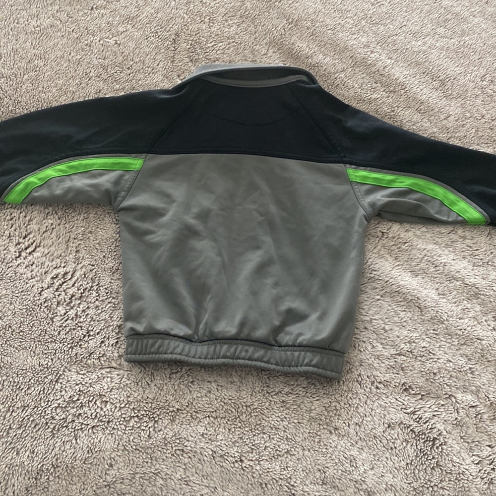 Adidas jacket - Picture 4 of 4